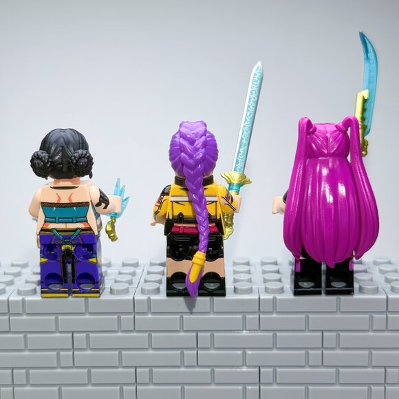 KPop Demon Hunters Custom Minifigure Set – Mina, Rina & Kyra (3pcs) - Picture 5 of 5
